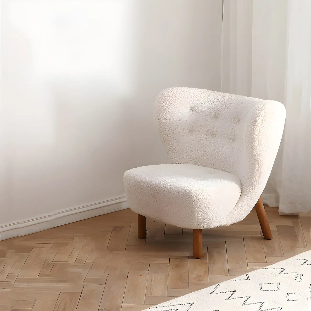 Fauteuil d'appoint en flanelle blanc cassé, style moderne du milieu du siècle