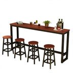 Table de bar étroite et élégante blanche avec repose-pieds en métal pour une décoration intérieure moderne