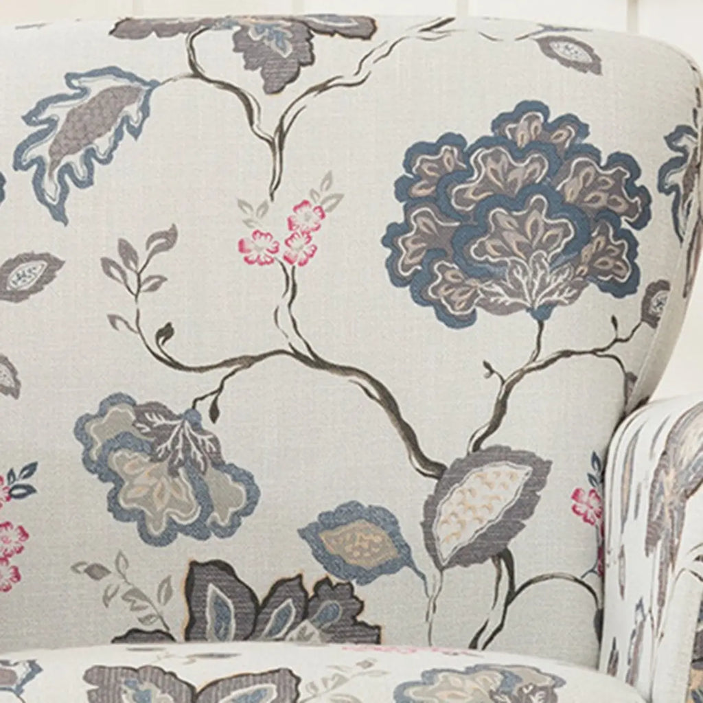 Fauteuil moderne en lin marron pour salon