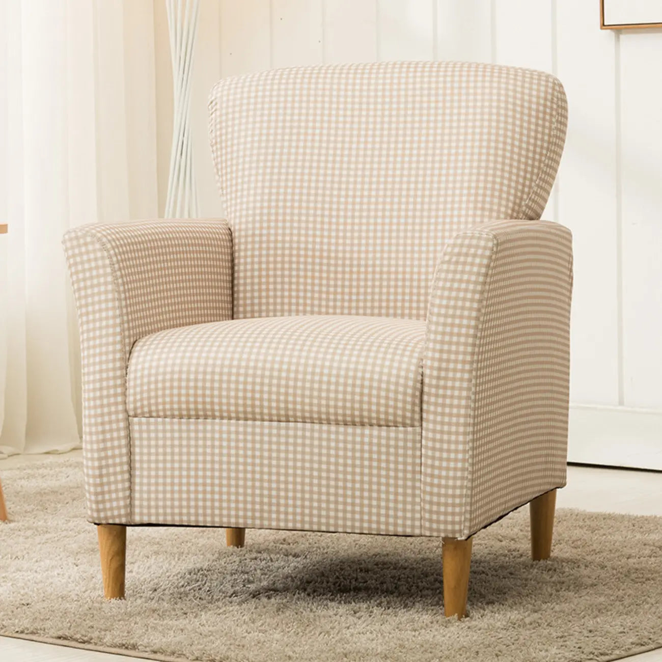 Fauteuil moderne en lin marron pour salon