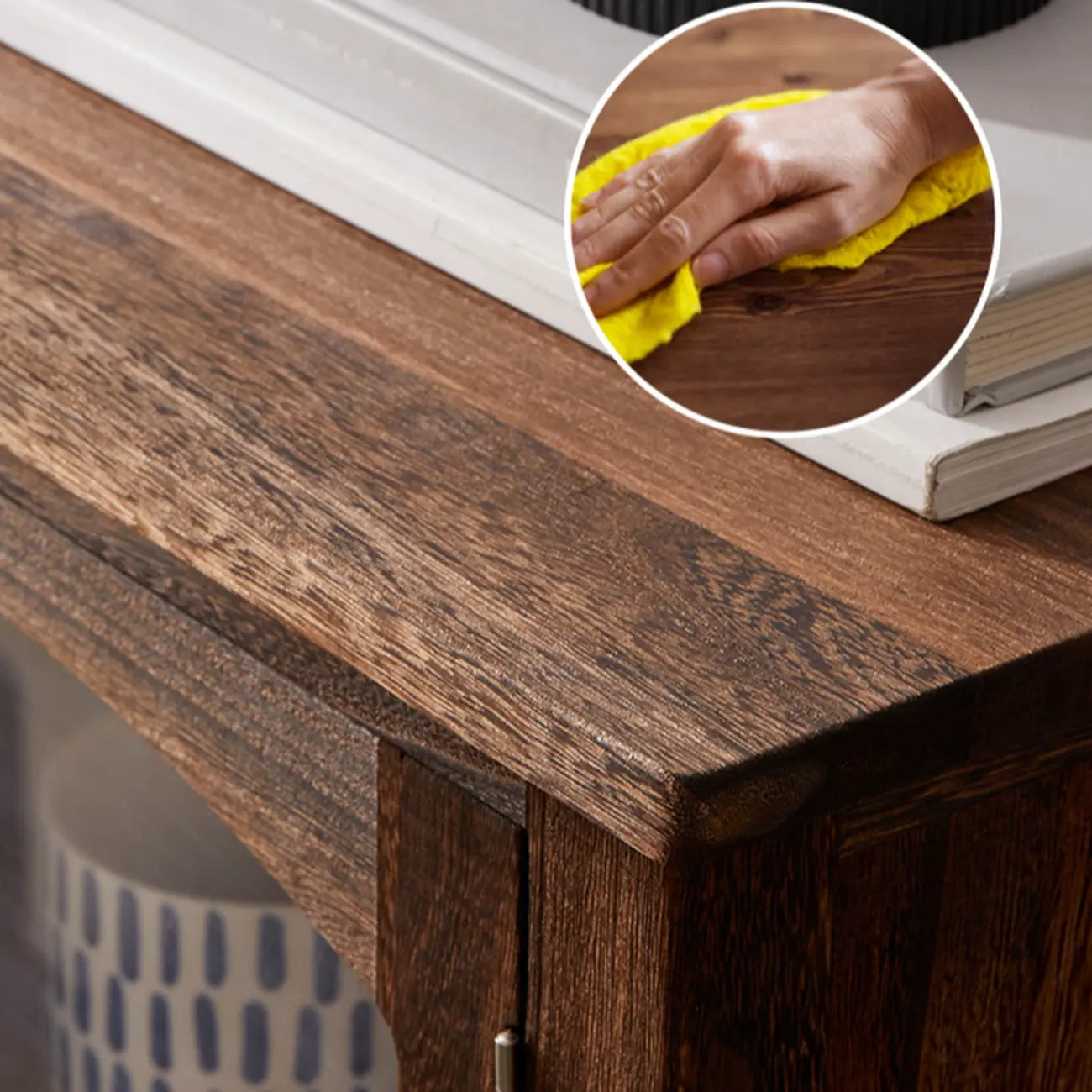 Meuble de rangement d'appoint européen en bois avec porte et tiroir en verre
