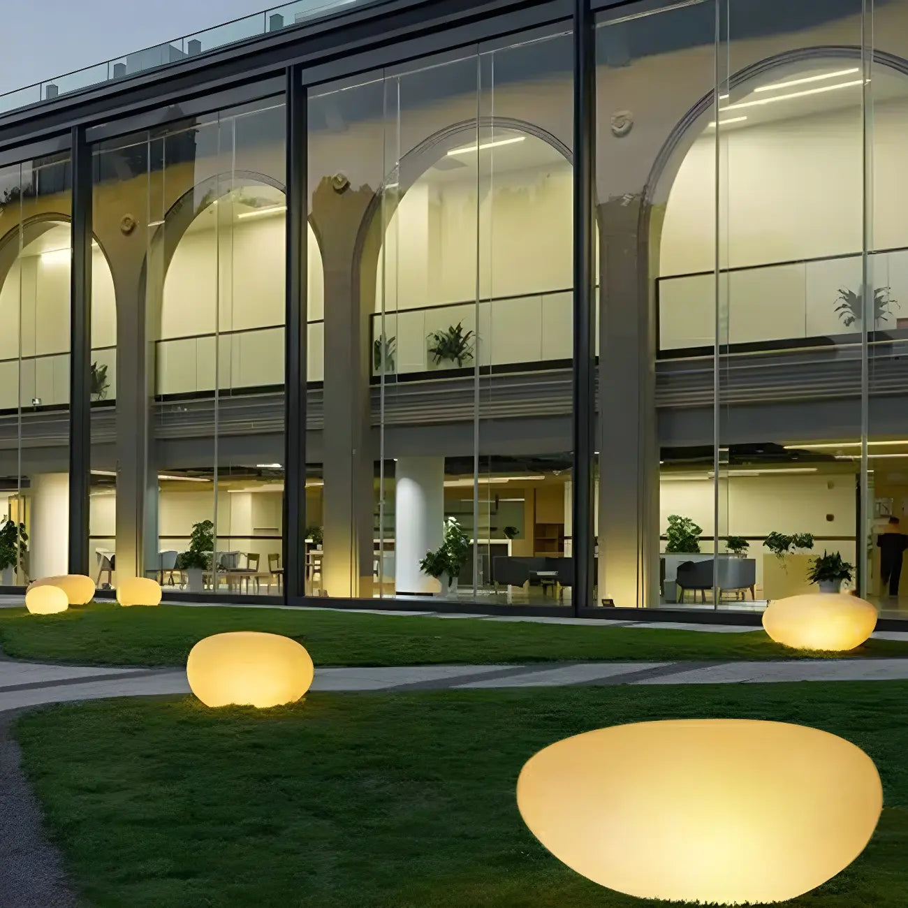 Lampe de jardin LED blanche en forme de pierre pour la décoration de pelouse