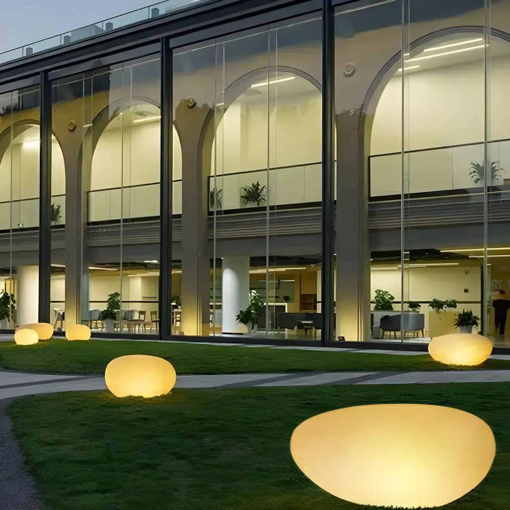 Lampe de jardin LED blanche en forme de pierre pour la décoration de pelouse