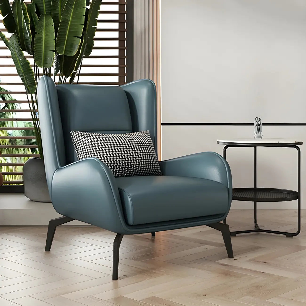 Fauteuil d'appoint moderne en cuir beige avec un coussin