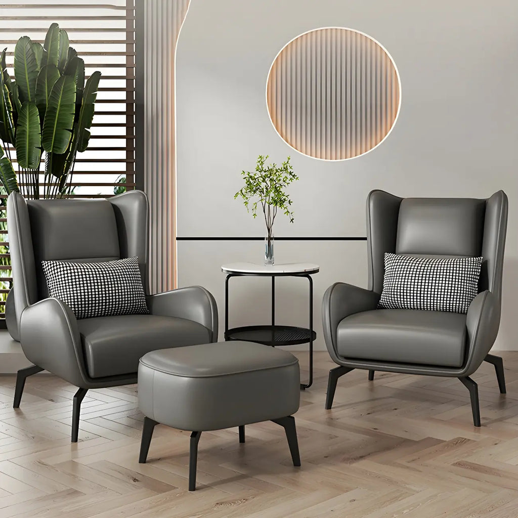 Fauteuil d'appoint moderne en cuir beige avec un coussin