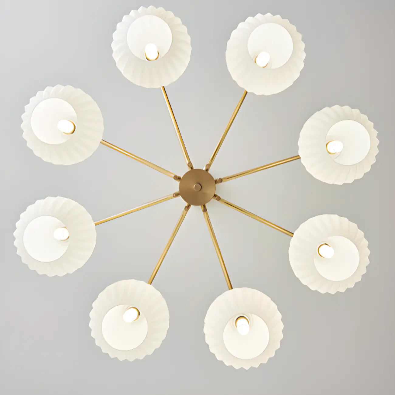 Lustre moderne à 8 lumières en verre avec globe et hauteur réglable