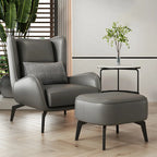 Fauteuil d'appoint moderne en cuir beige avec un coussin