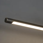 Applique murale moderne à LED à une lumière pour salle de bain, à placer au-dessus du miroir.