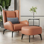 Fauteuil d'appoint moderne en cuir beige avec un coussin