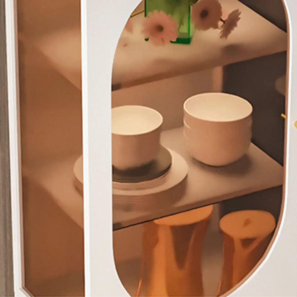 Vitrine blanche minimaliste à portes en métal et verre