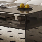 Table basse rectangulaire noire moderne au design transparent