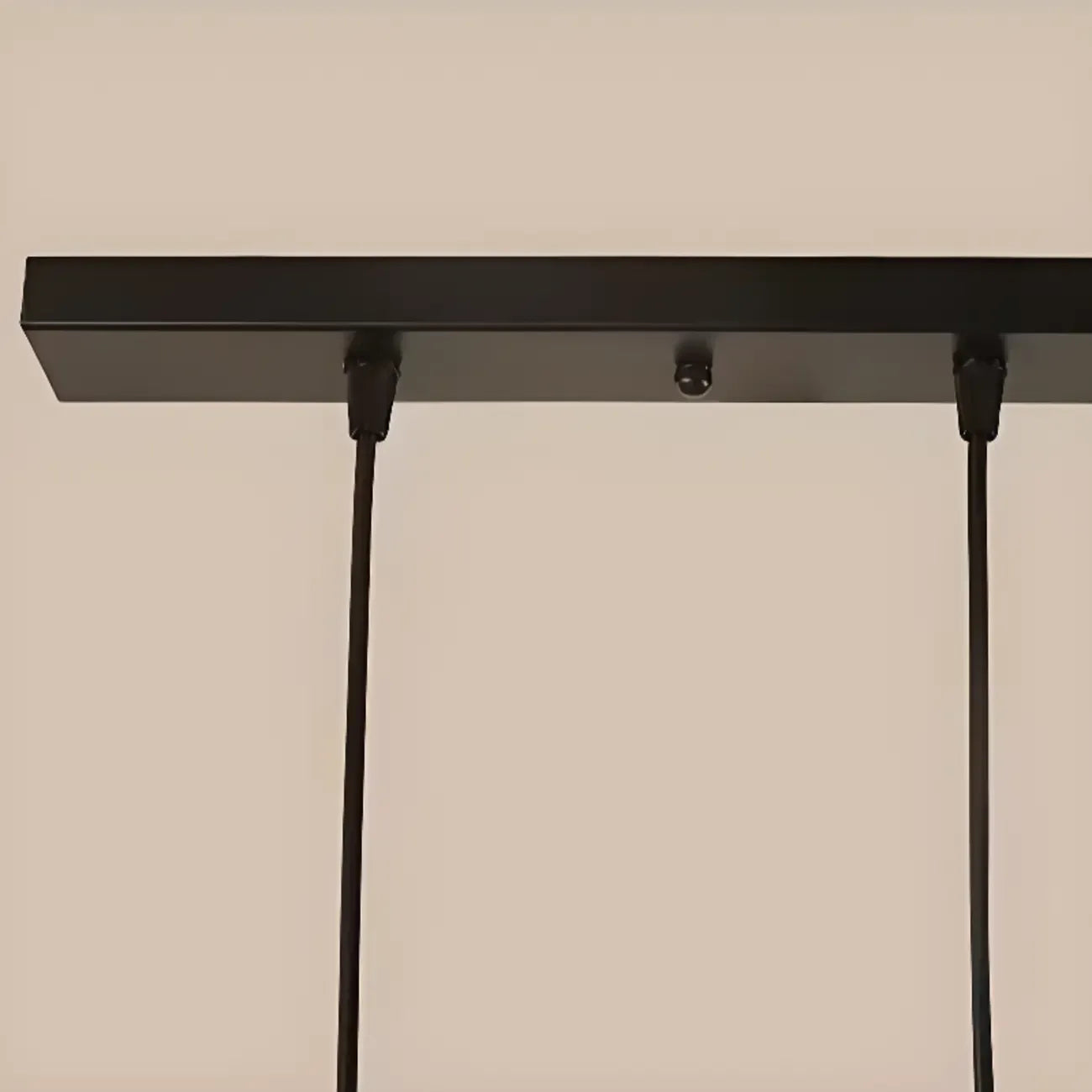 Suspension géométrique noire en métal de style industriel pour îlot de cuisine