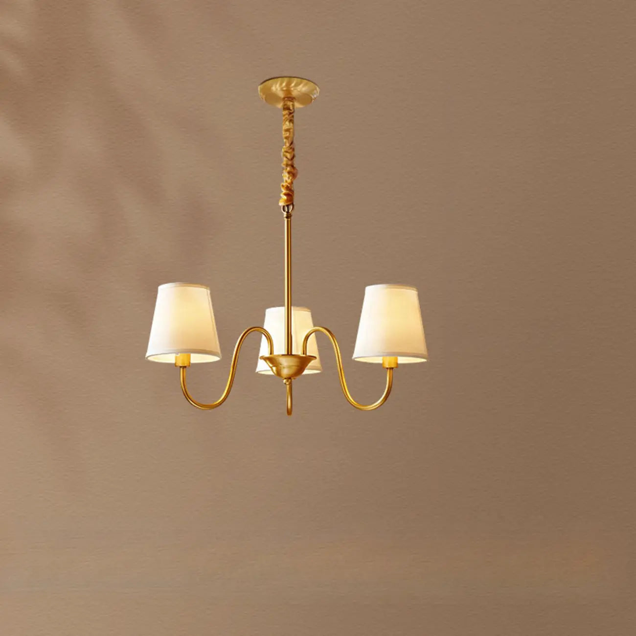 Lustre suspendu moderne et élégant à hauteur réglable