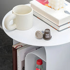 Table de chevet industrielle étroite en métal blanc avec plateau rond