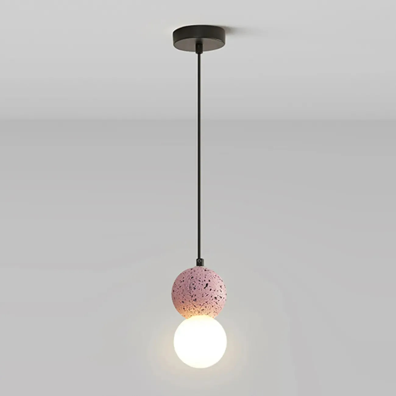 Suspension en verre opale perlé pour décoration intérieure contemporaine
