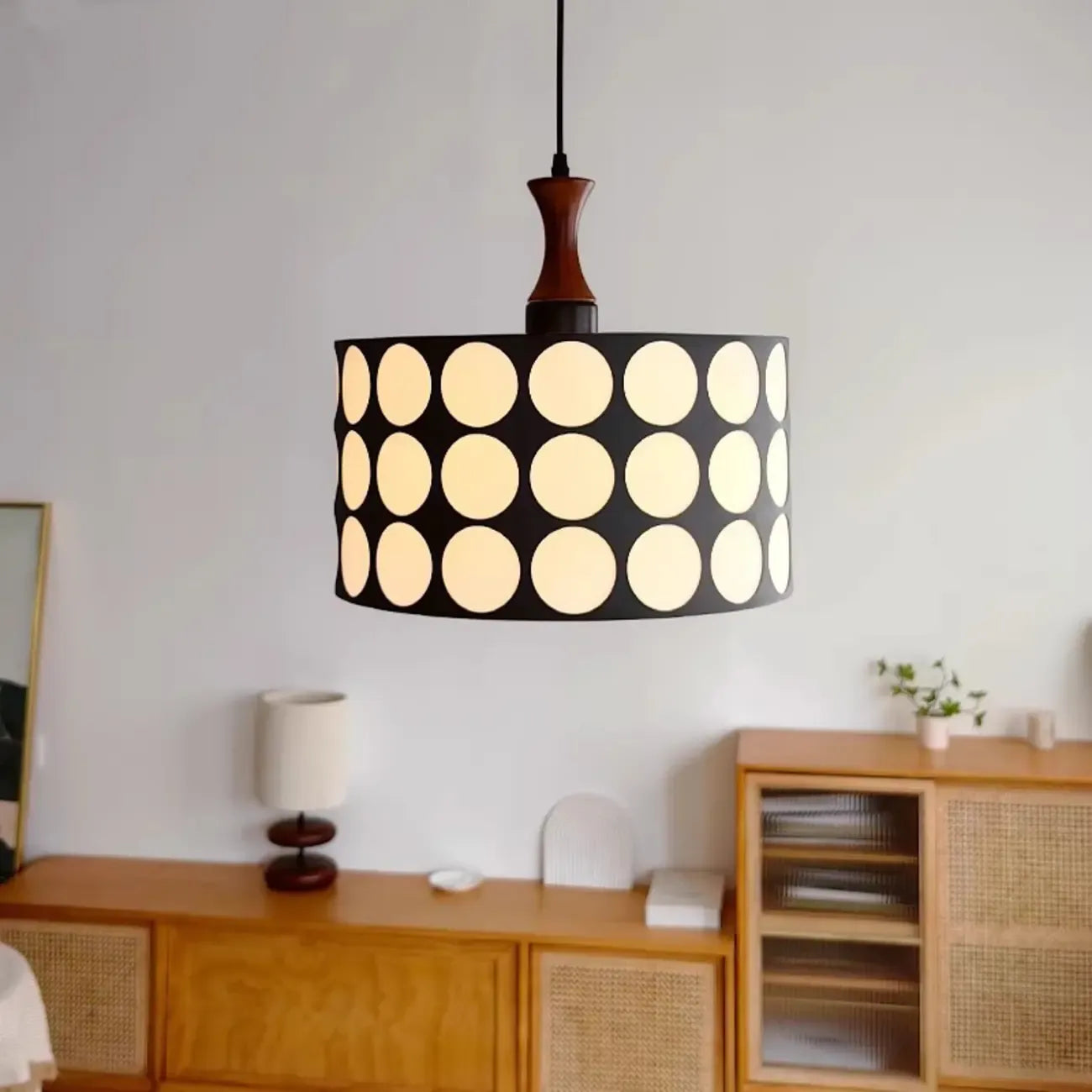 Suspension ronde noire et blanche de style français pour salon