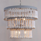 Lampadario a 3 livelli con perline in legno bianco e design elegante