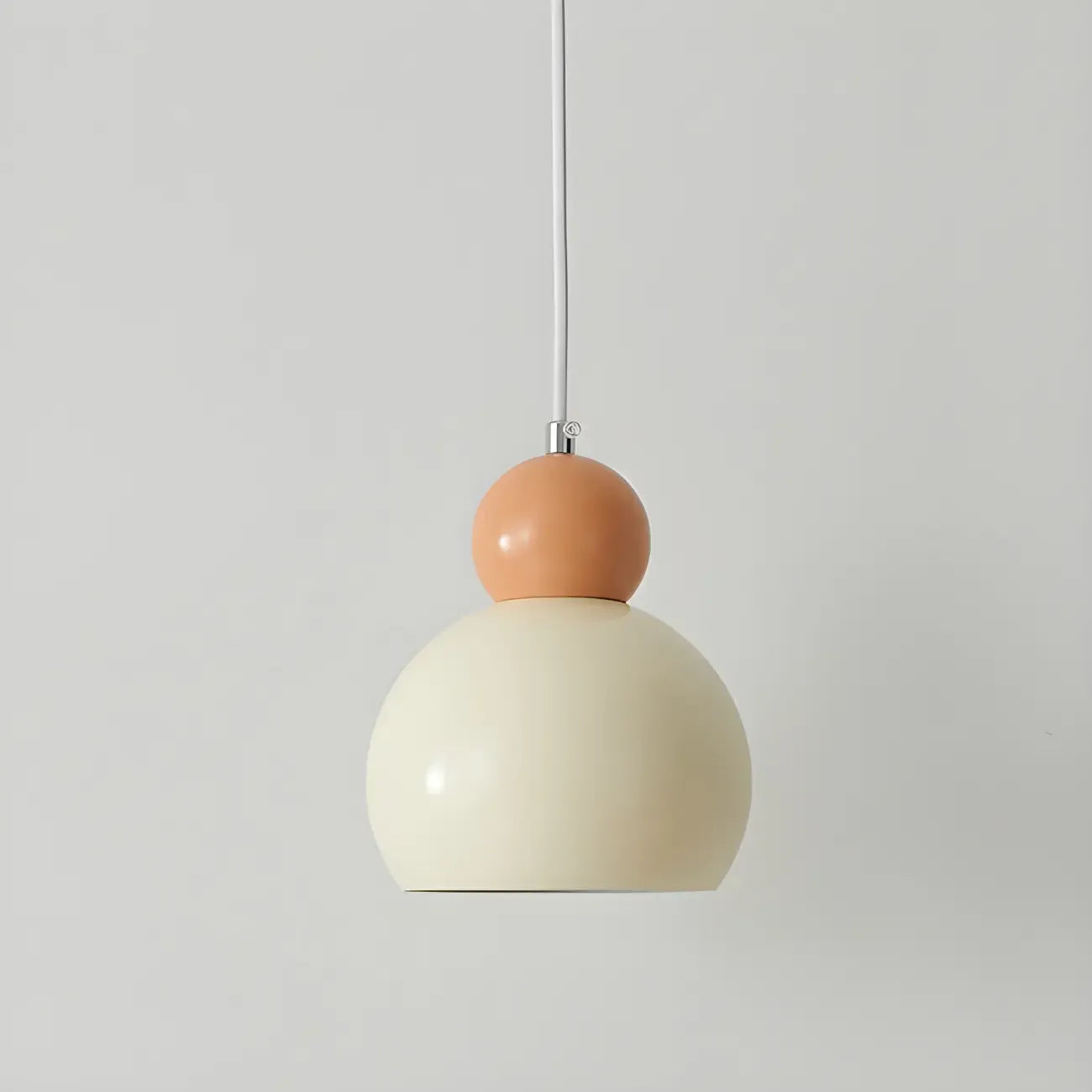 Suspension moderne à 3 lumières en verre blanc perlé