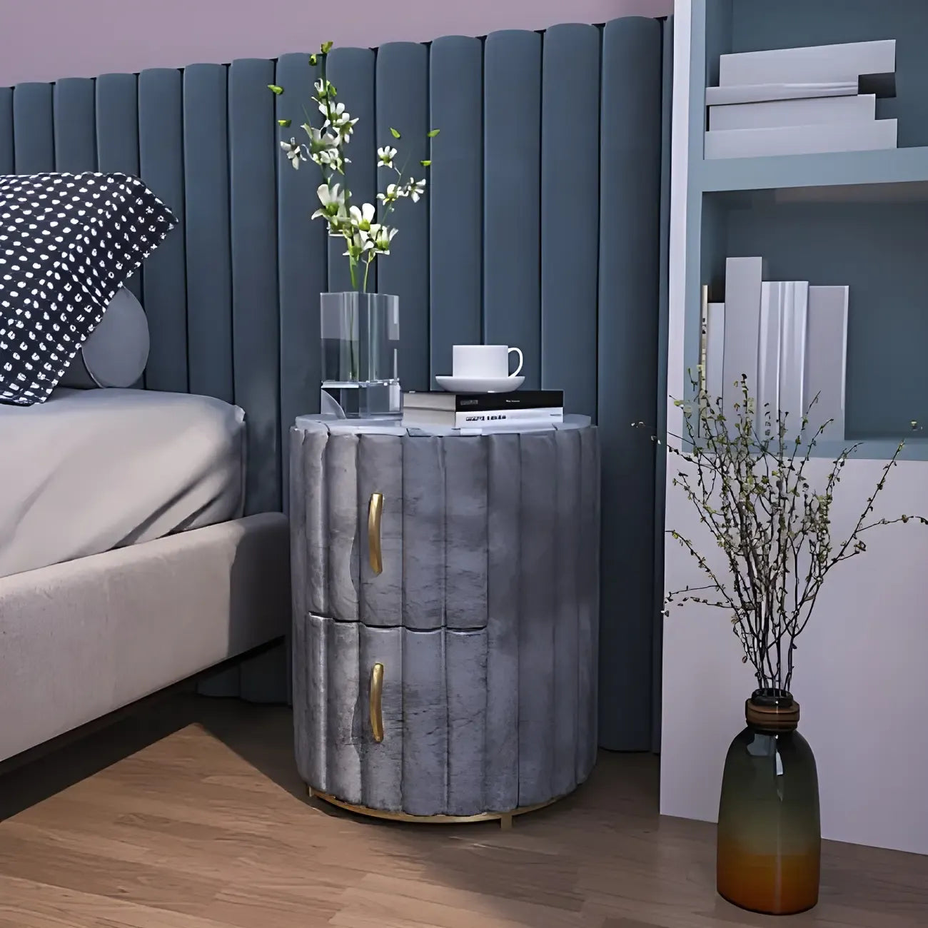 Table de chevet glamour en marbre véritable avec tiroirs et piètement en métal