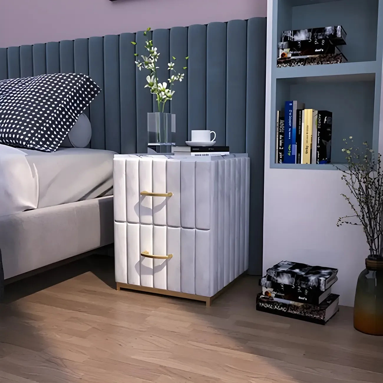 Table de chevet glamour en marbre véritable avec tiroirs et piètement en métal