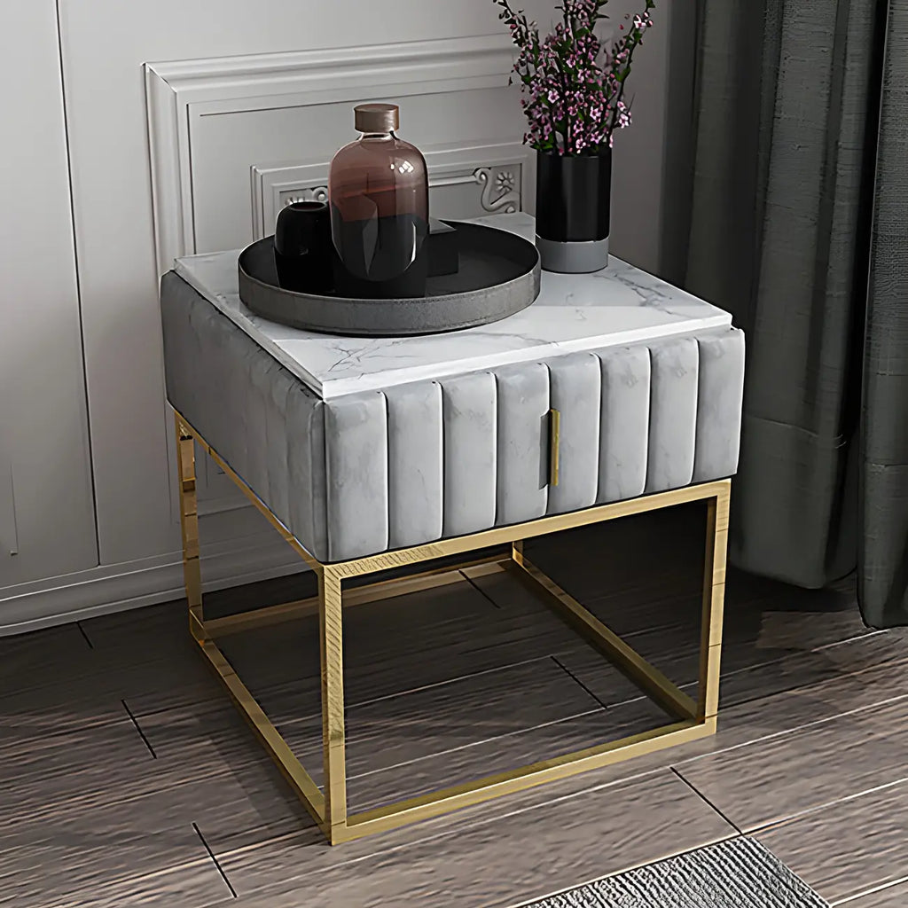 Table de chevet glamour en marbre véritable avec tiroirs et piètement en métal