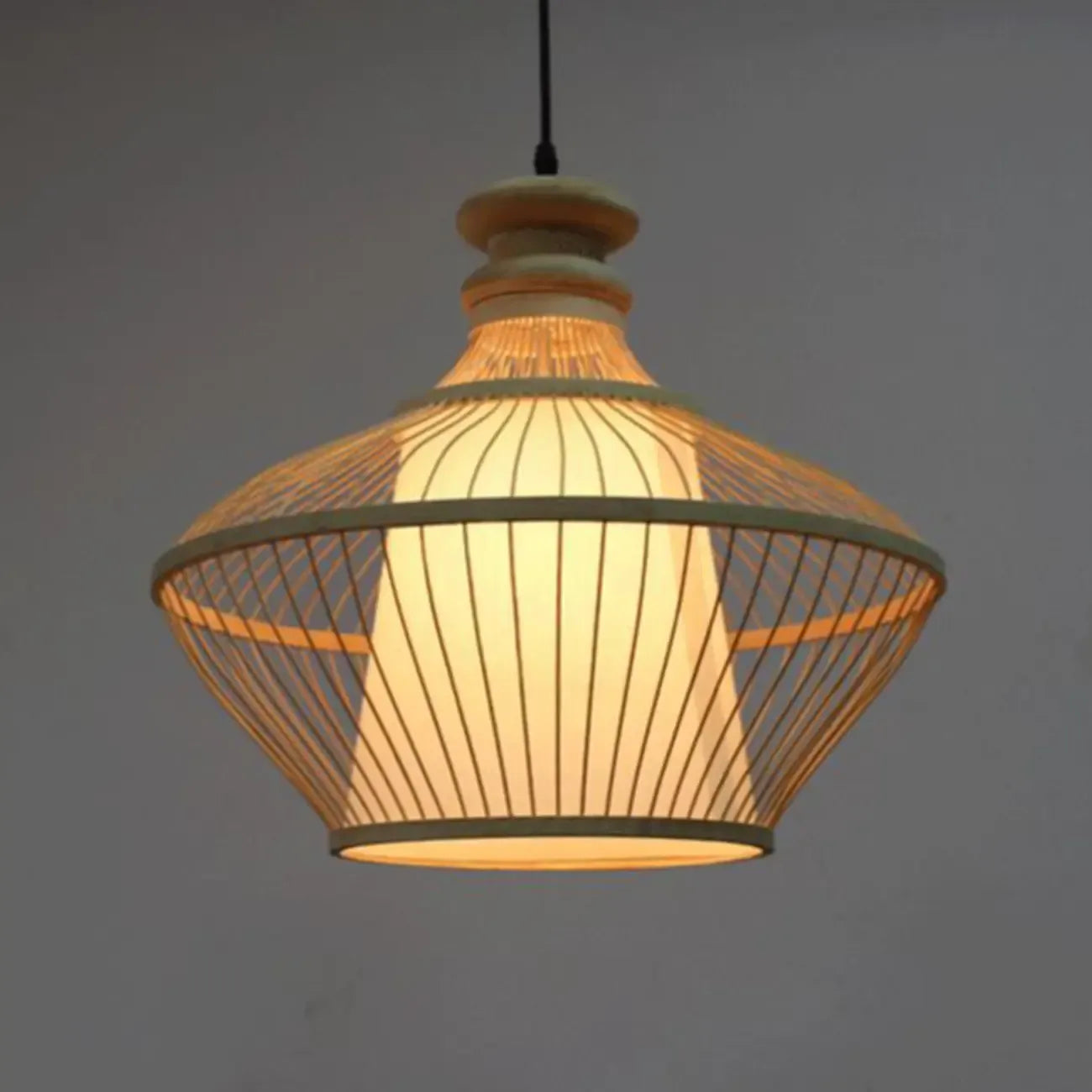 Suspension réglable en rotin et bambou de style oriental