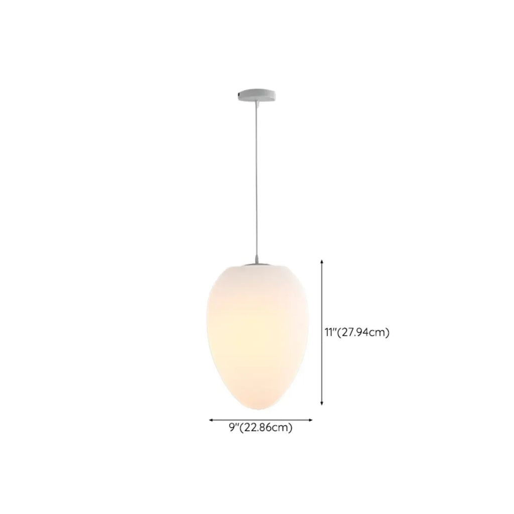 Suspension design en résine crème effet galet pour salle à manger