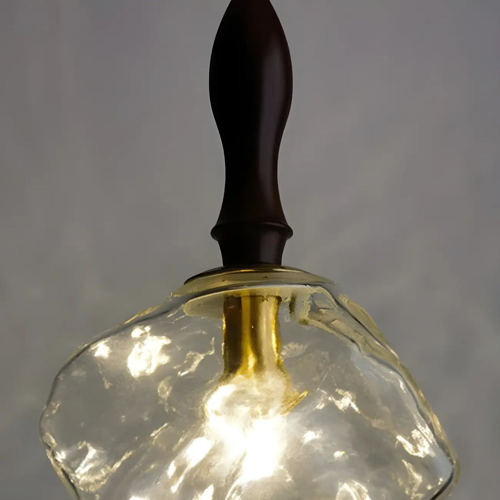 Suspension moderne en cristal ambré irrégulier pour la décoration intérieure