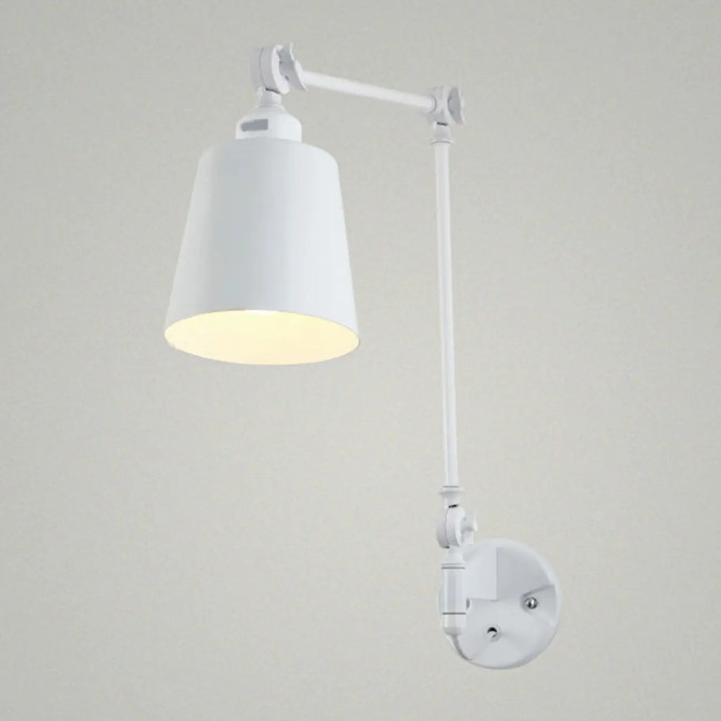 Lampada da parete con braccio orientabile in ferro per comodino/studio