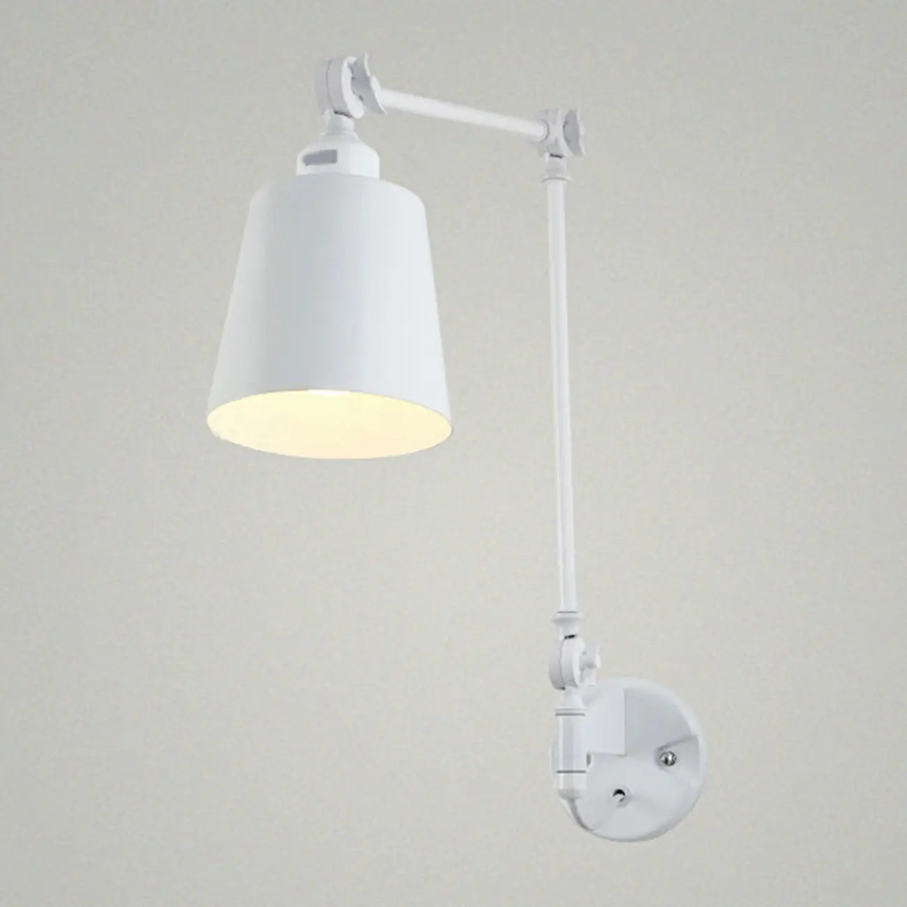 Lampada da parete con braccio orientabile in ferro per comodino/studio
