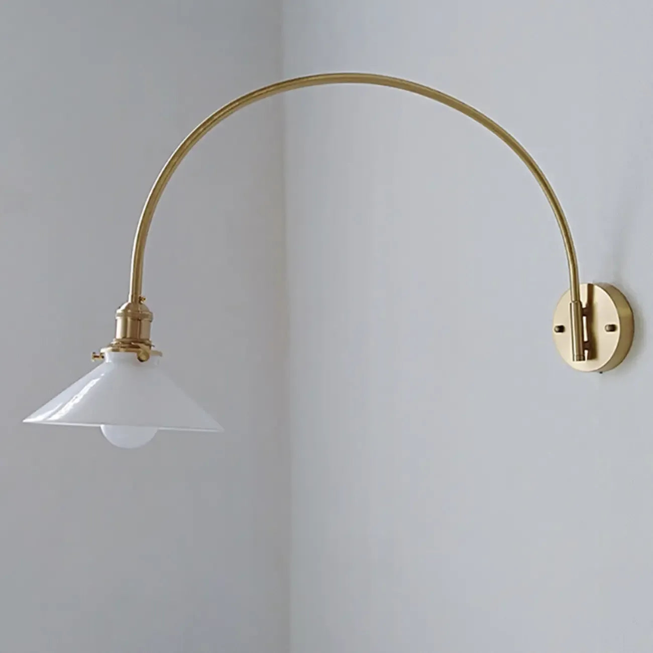 Applique murale moderne de grande taille en forme de bol doré pour intérieur