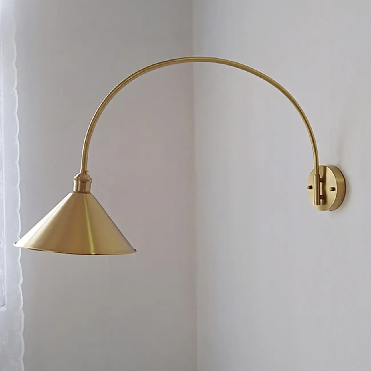 Applique murale moderne de grande taille en forme de bol doré pour intérieur