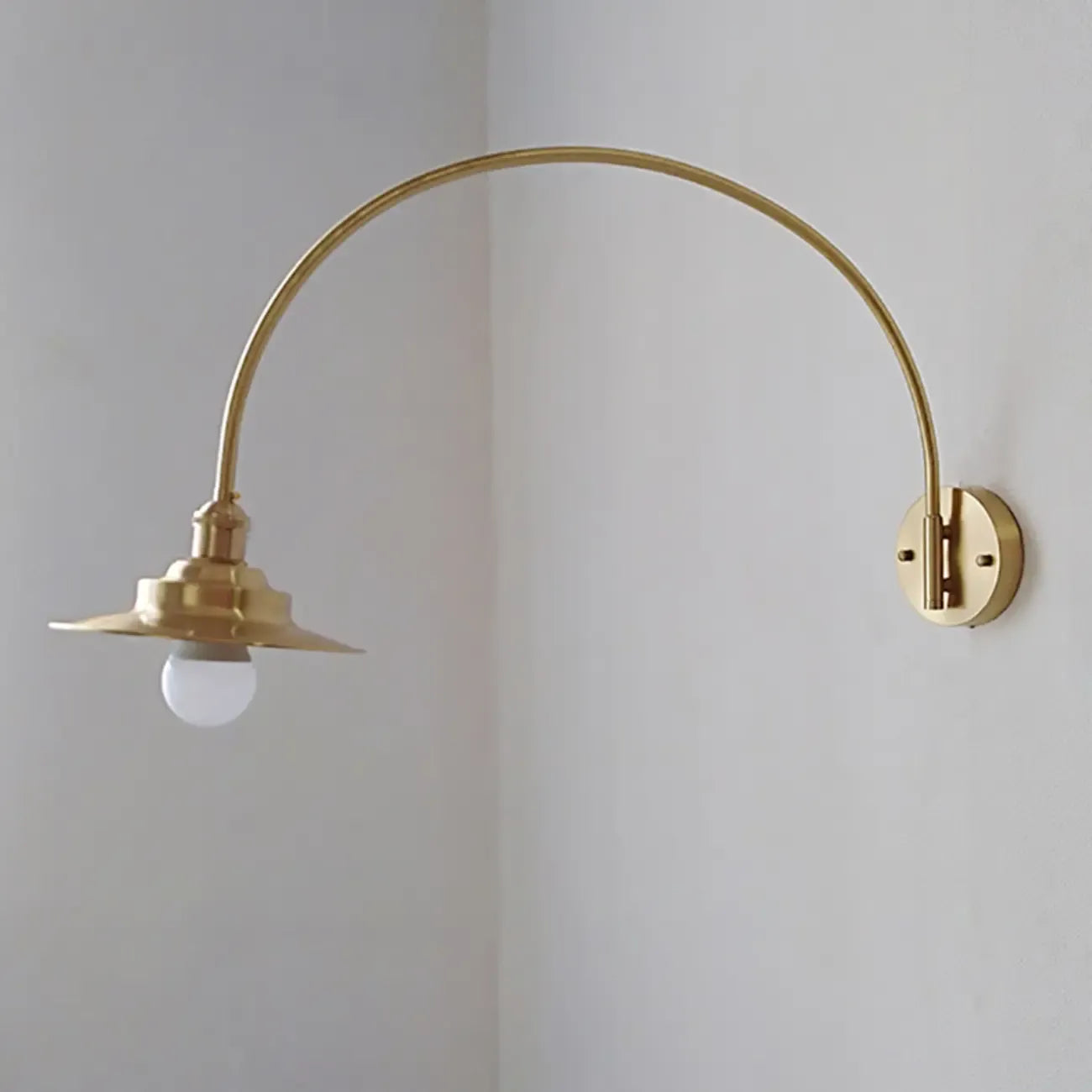 Applique murale moderne de grande taille en forme de bol doré pour intérieur