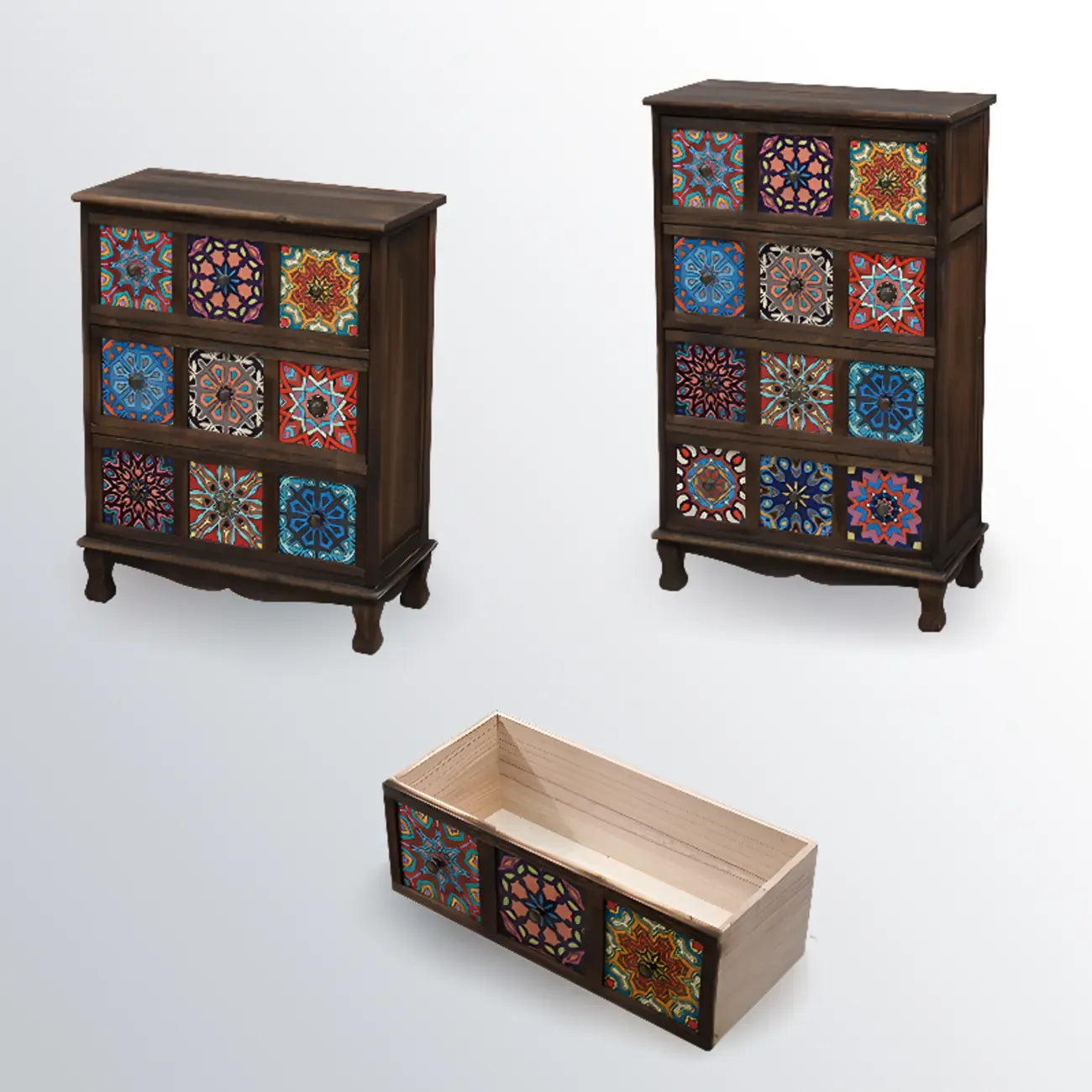 Armoire de rangement en bois brun de style campagnard français avec tiroirs
