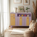 Adorabile mobiletto d'accento viola con mensola esterna