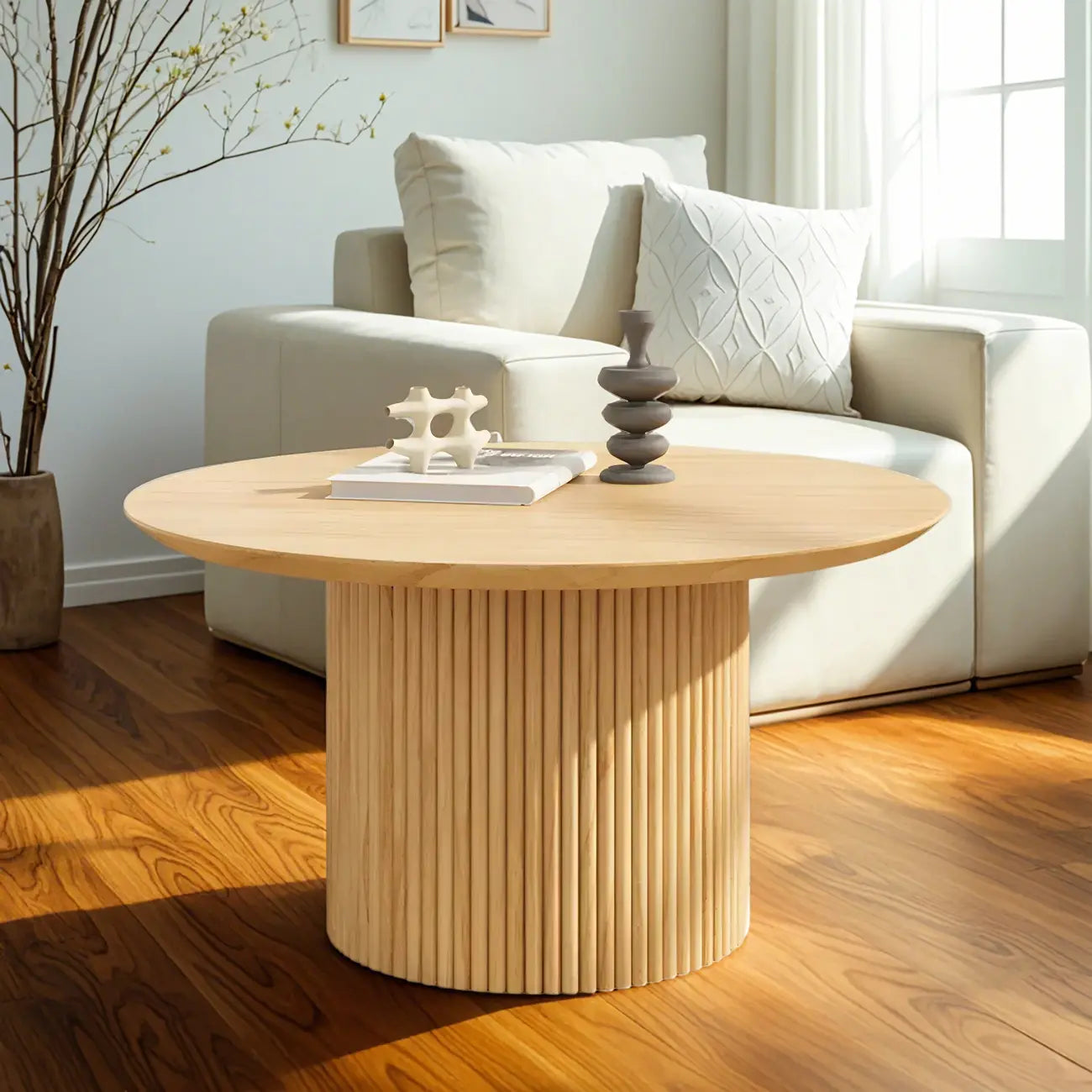 Table d'appoint ronde minimaliste en bois naturel pour le salon