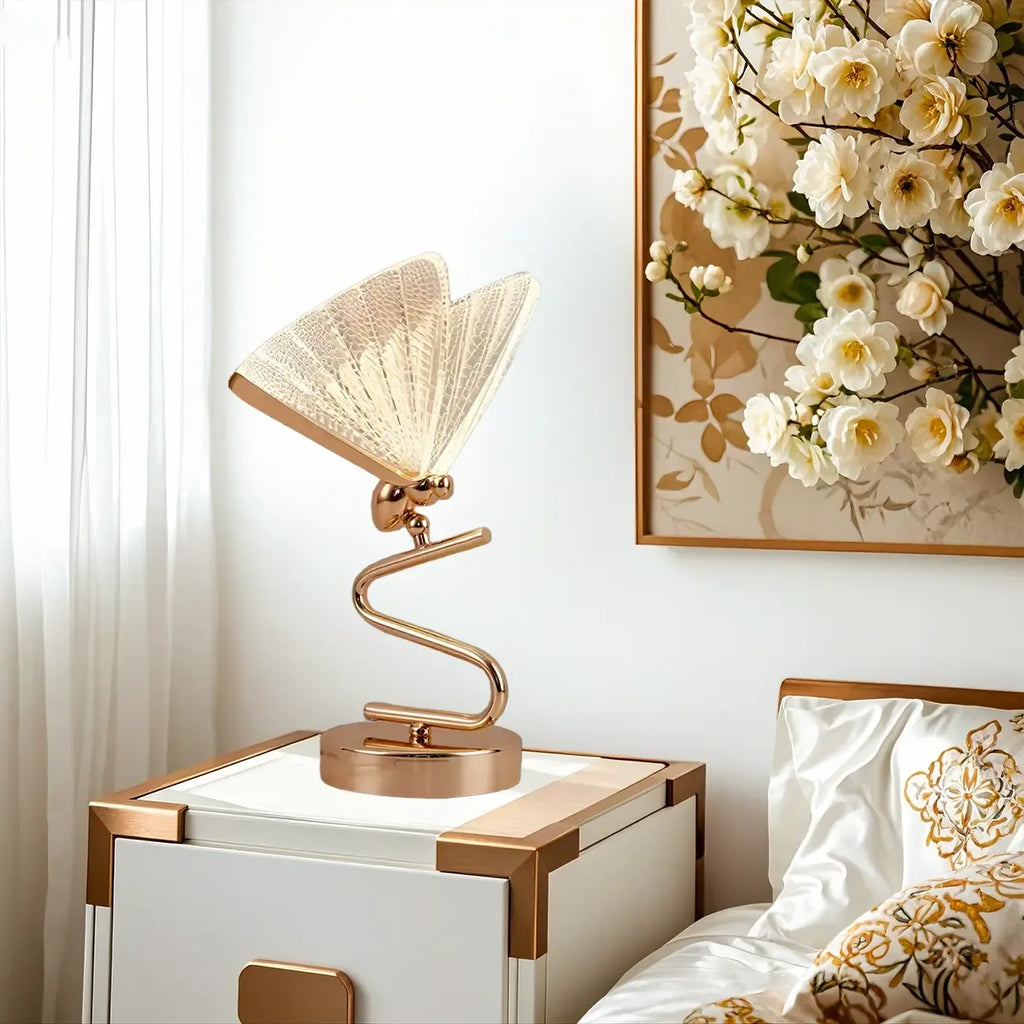 Lampe de table glamour en acrylique doré en forme de papillon