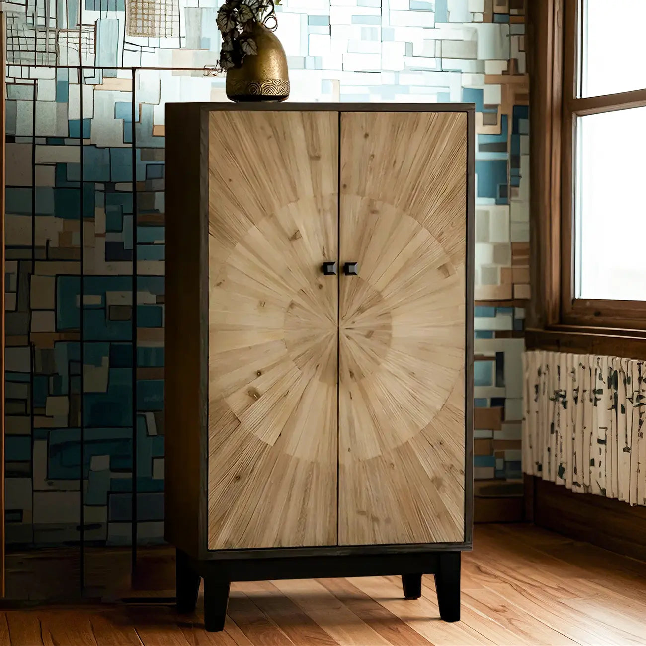 Charmante commode en bois, finition naturelle