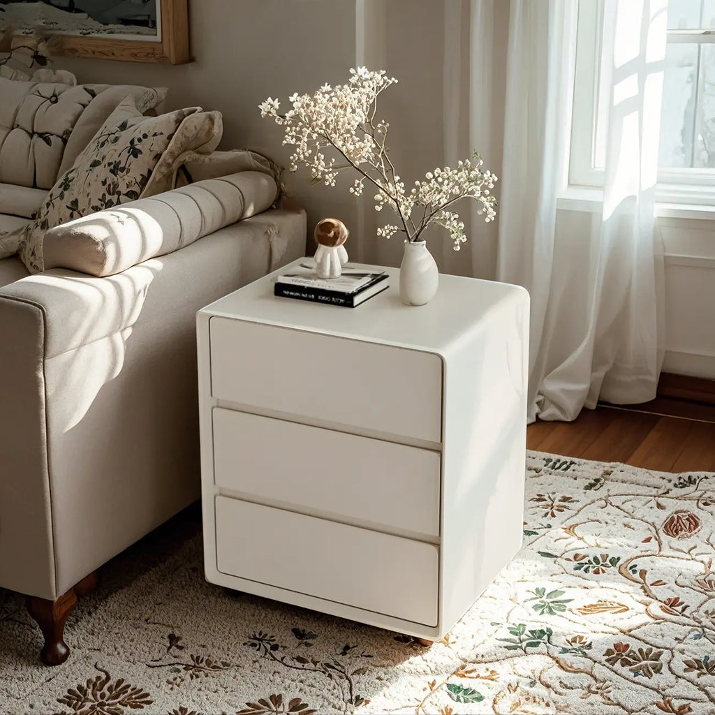 Commodes classiques en bois beige avec tiroirs à fermeture amortie