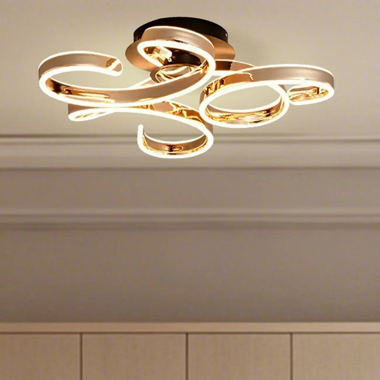 Plafonnier semi-encastré à LED ruban doré avec variateur à 3 niveaux