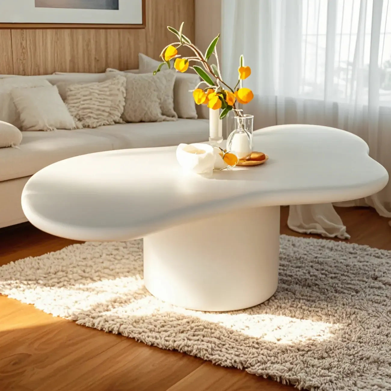 Table basse ovale crème moderne de style minimaliste