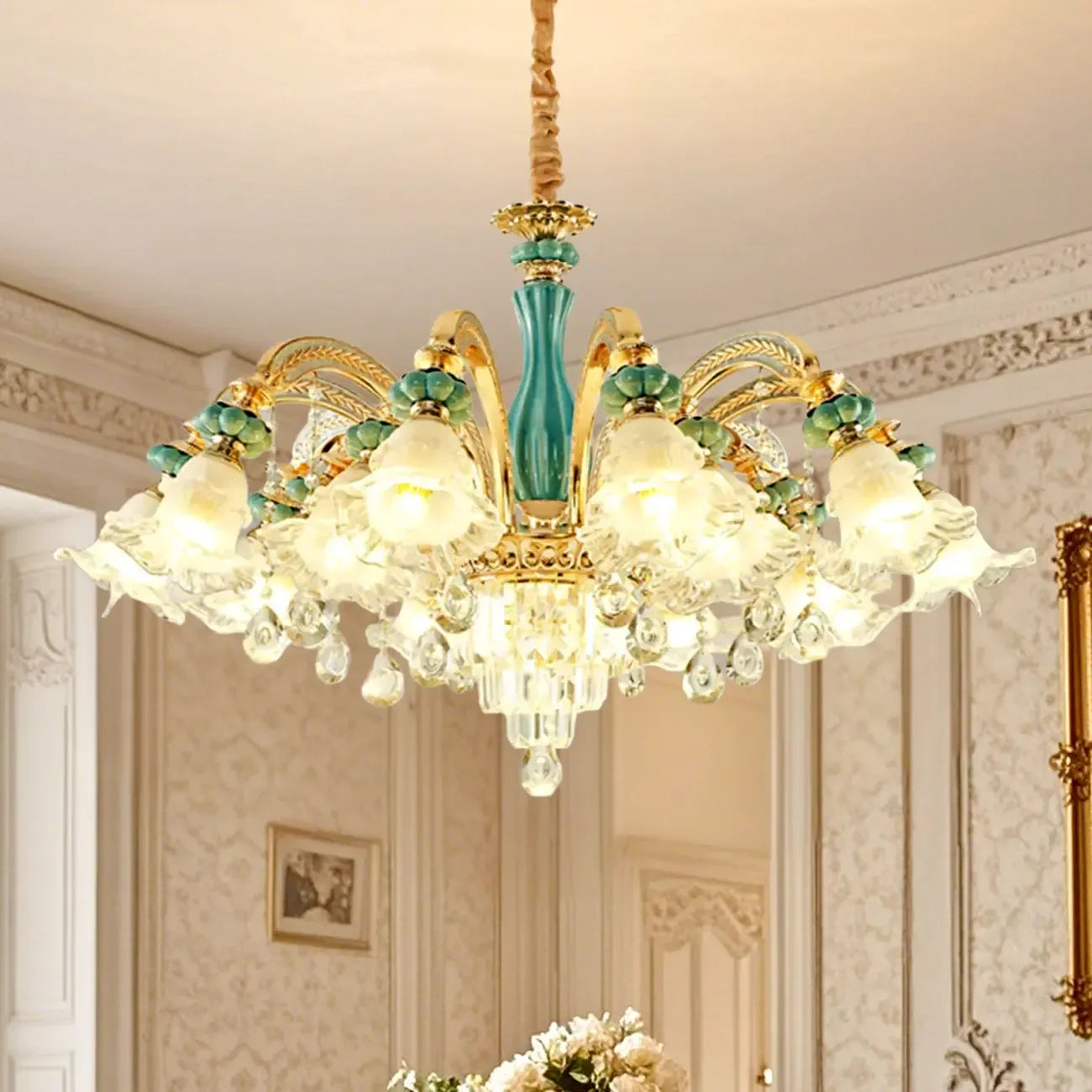 Lustre en cristal avec éclairage encastré pour salon et forme de fleur en verre