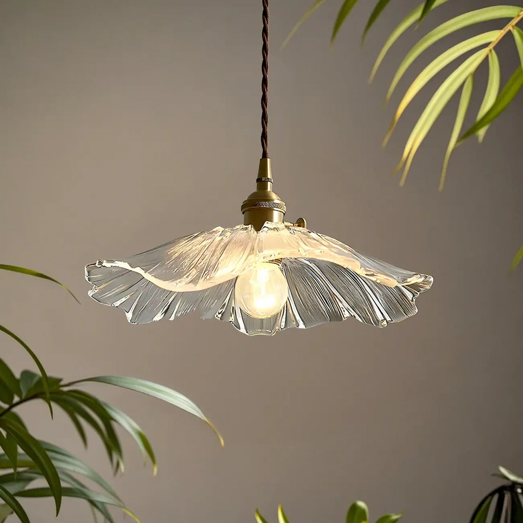 Suspension design en verre transparent en forme de feuille de lotus pour chambre à coucher
