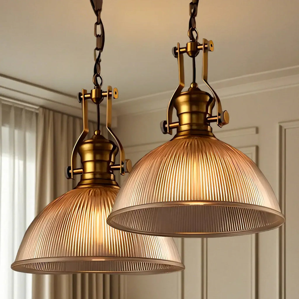Suspension industrielle en verre ambré à dôme pour usage intérieur