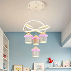 Lustre moderne à 4 lumières LED au design unique.