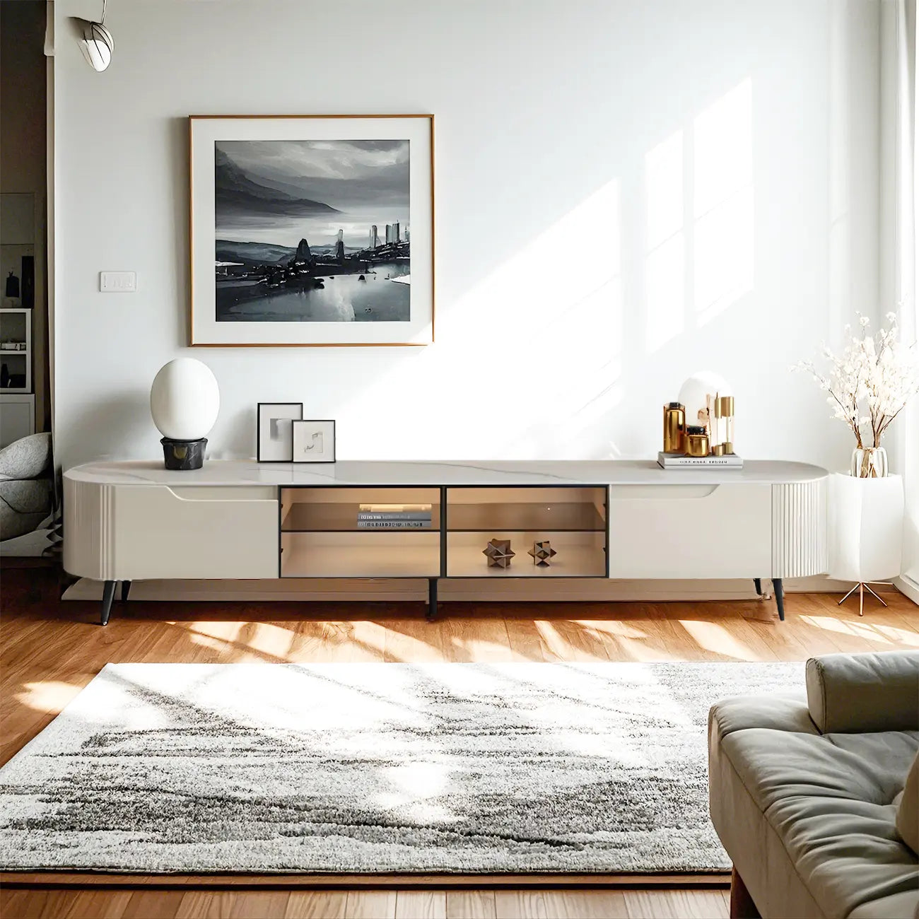 Mobile TV 71" con ripiani e cassetti in legno beige e vetro