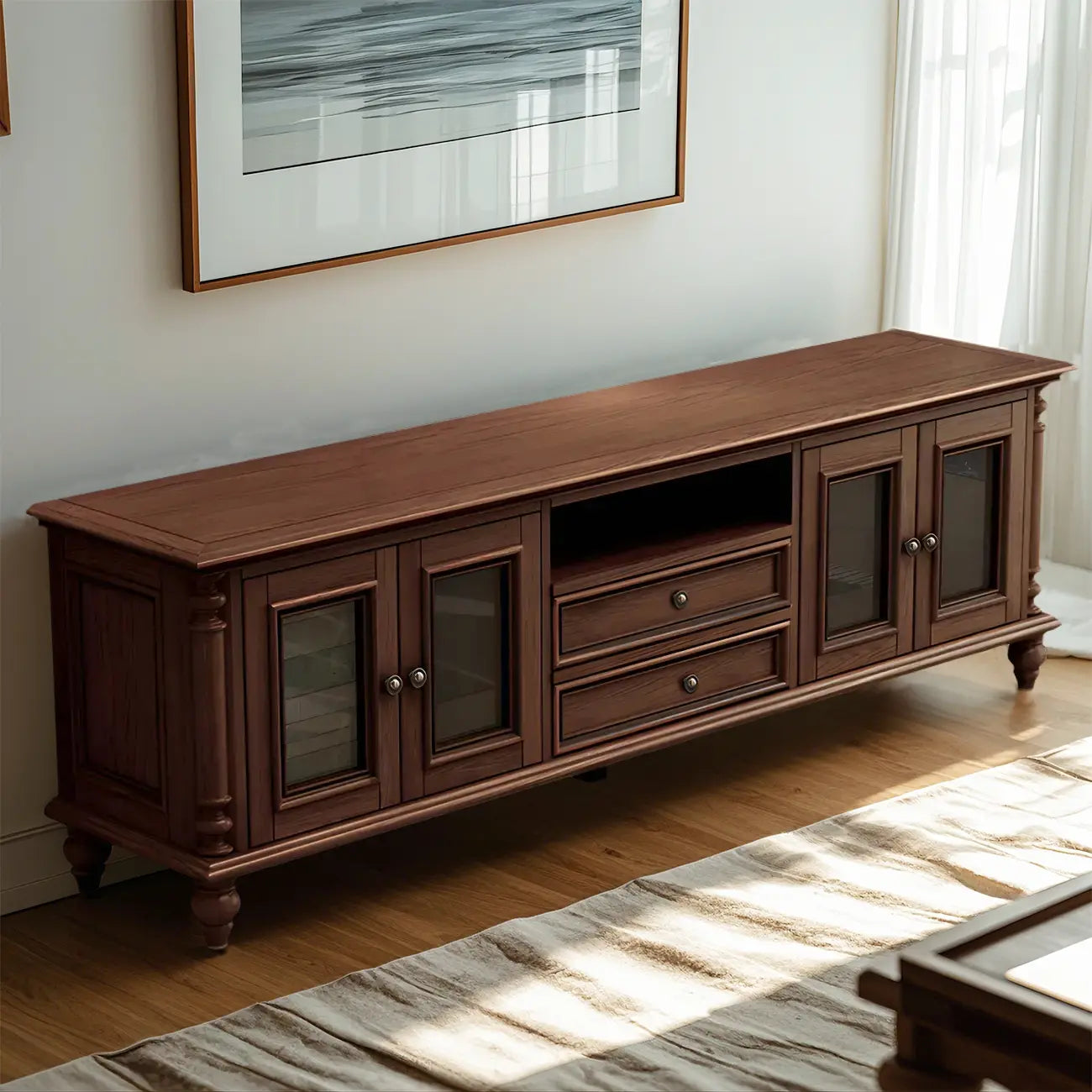Meuble TV traditionnel long en bois brun avec gestion des câbles
