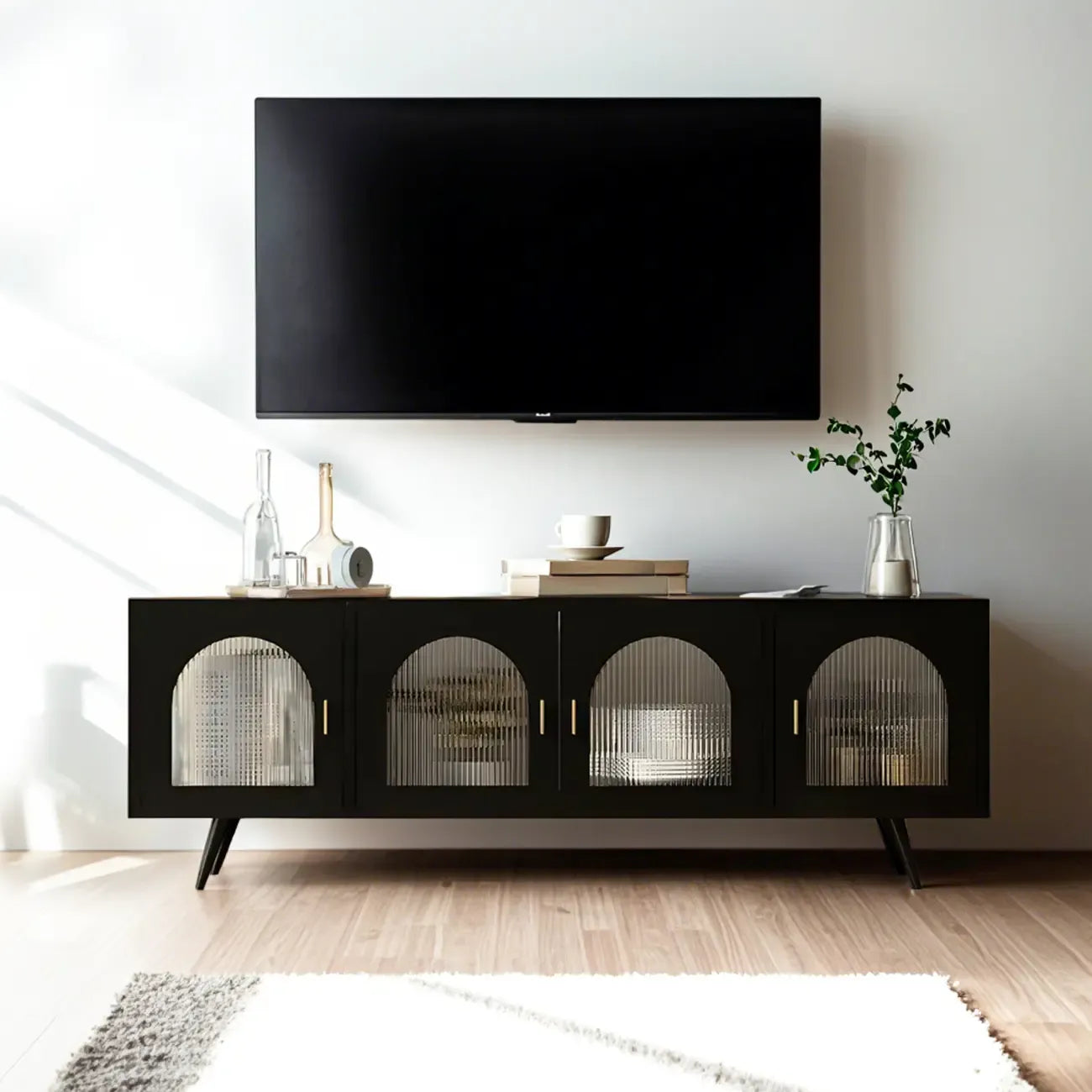 Meuble TV industriel avec porte en verre noir et étagère en métal