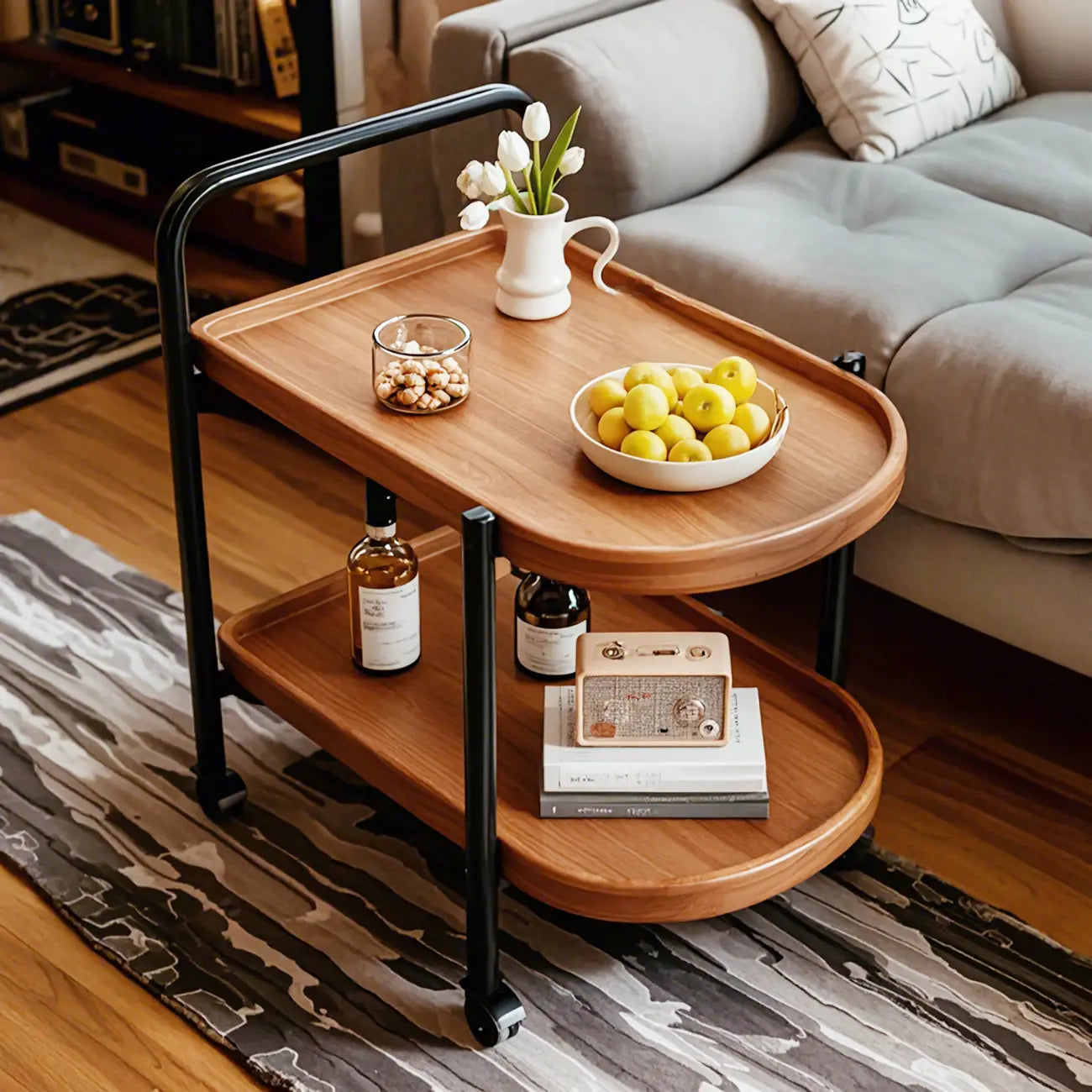 Table basse ronde moderne en bois à deux niveaux avec roulettes et plateau