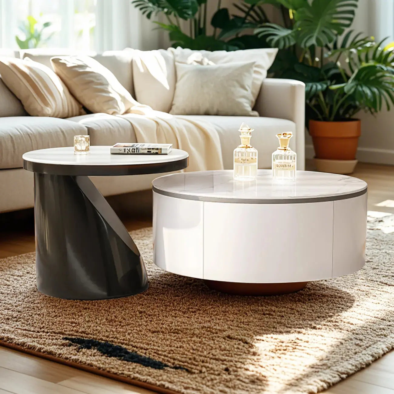 Élégante table basse ronde gigogne d'intérieur avec 2 tiroirs